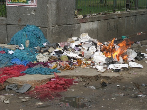 Burning waste in Delhi